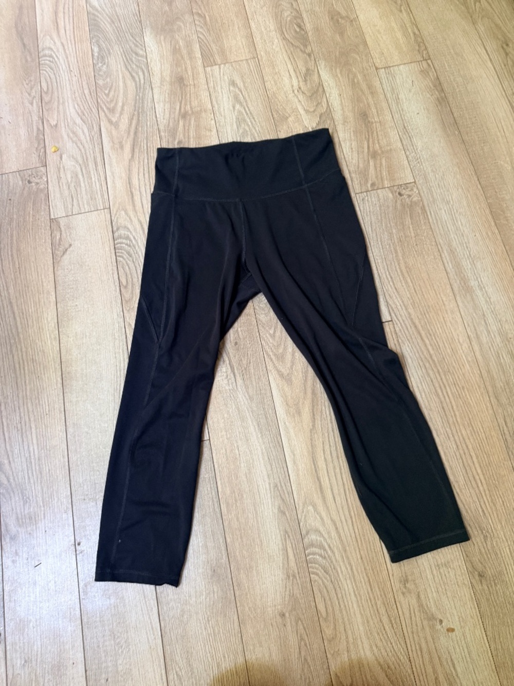 All in motion legging with pockets size M
